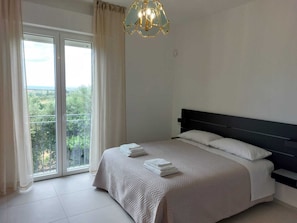 2 habitaciones y ropa de cama 