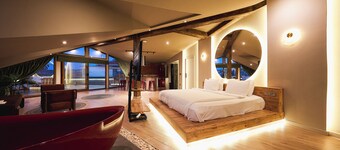 Tare Houses Hotel