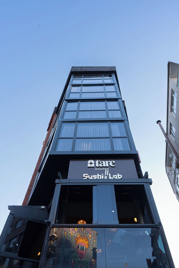 Front of property - Tare Houses Hotel (Istanbul)