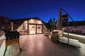 Presidential Penthouse | Terrace/patio