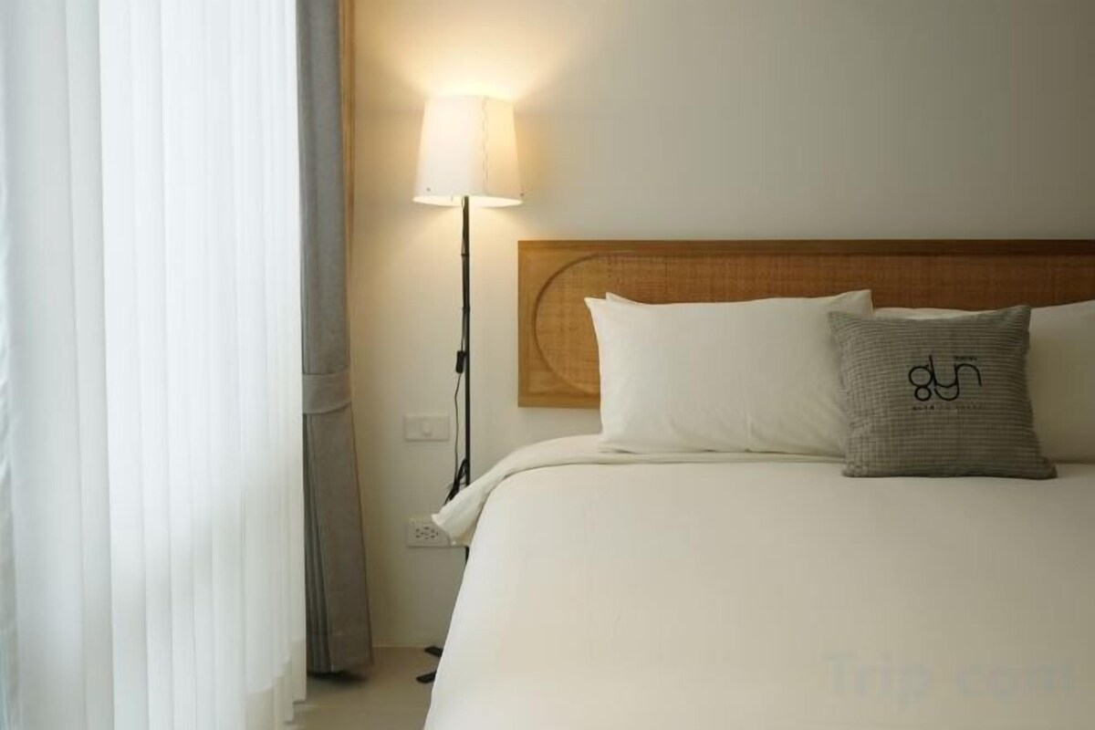 2 間臥室、Select Comfort 床墊、免費迷你吧、書桌