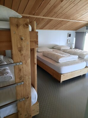 6 Schlafzimmer, WLAN, Bettwäsche