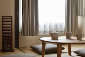 Basic House, 3 Bedrooms, Non Smoking, Private Bathroom | 3 bedrooms, down comforters, free WiFi, bed sheets - Morishita ryokan B (Tokyo)