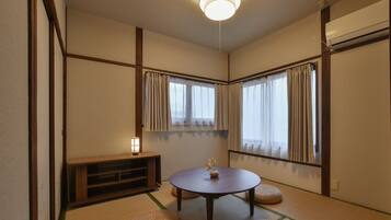 基本獨棟房屋, 3 間臥室, 非吸煙房, 私人浴室 | 3 間臥室、羽絨被、免費無線上網、床單