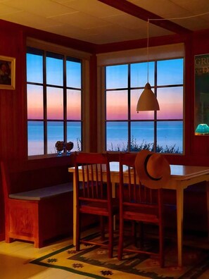 تناول الطعام