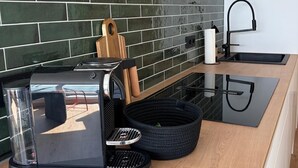 茶具/咖啡用具、冰箱、炉灶、洗碗机