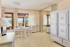 Studio, Sea View | Living area - Residence with private beach in Bosa Marina (Bosa)