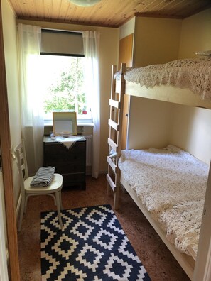 4 bedrooms