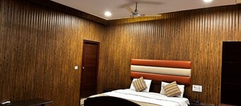 Hub Of Joys Laxman Jhula