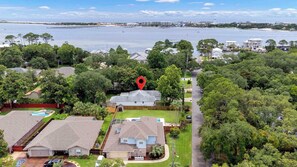 Exterior - Boat House: Boat Ramp, Grill, 1mile to Beach (Fort Walton Beach)