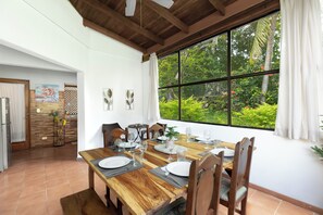 Dining - Angels Mar Villa Hermosa 2b/2b European Villa (Playa Hermosa)