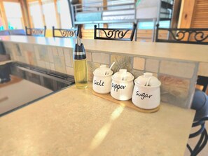 Dining - Beach Front Cottage - Head on the cloud, toes on the sand (Port Lavaca)