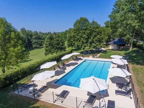 Outdoor pool, a heated pool