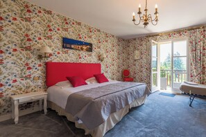 1 bedroom, desk, iron/ironing board, free WiFi - Castle at 800m of Lascaux's Cave - Dordogne - Sarlat - Périgord noir (Montignac-Lascaux)