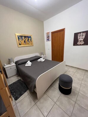 2 habitaciones, wifi gratis y ropa de cama 
