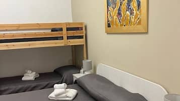 2 chambres, Wi-Fi gratuit, draps fournis