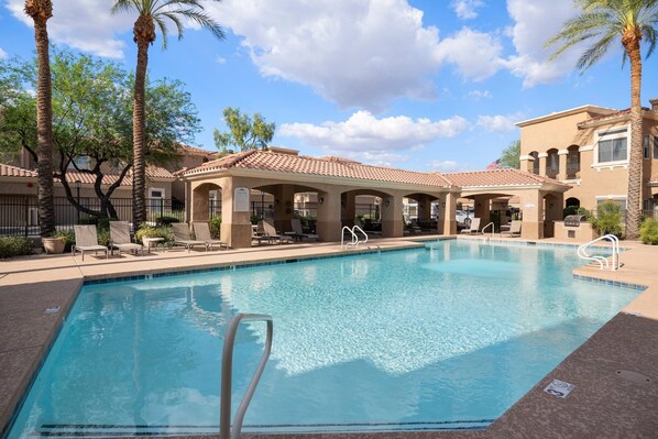 Outdoor pool, a heated pool