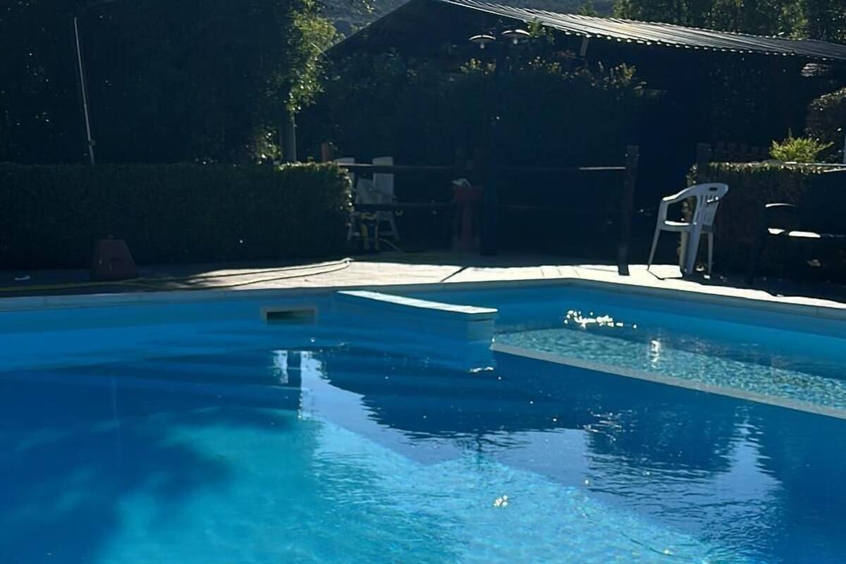 Private pool