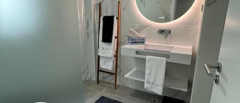 Dusche, HandtĂŒcher