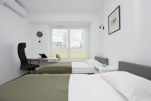 2 Schlafzimmer, Schreibtisch, Bügeleisen/Bügelbrett, WLAN