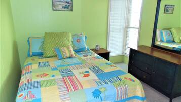 2 soverom, strykejern/-brett, wi-fi og sengetøy