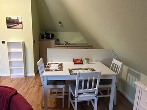 Dining - Vacation apartment with separate kitchen,  (Aukrug)