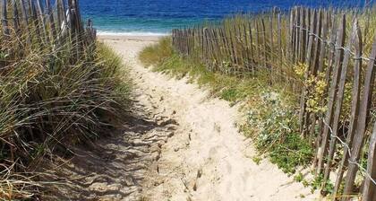 Villa d'Exception avec Piscine, Spa et Salle de Cinéma à 50m de la Plage, Capacité 14 pers.