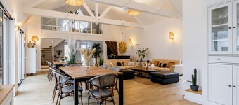 Luxurious Villa: Pool, Spa, Gym, Cinema, Near Beach, Sleeps 14