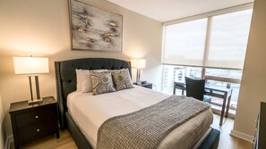 1 chambre, bureau, fer et planche à repasser, Wi-Fi