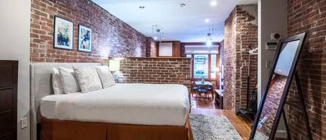 1 Schlafzimmer, Schreibtisch, Bügeleisen/Bügelbrett, WLAN