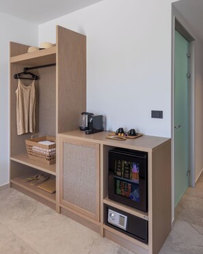 Standardzimmer, Balkon, Meerblick | 1 Schlafzimmer, Zimmersafe, Schreibtisch, Verdunkelungsvorhänge