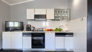 Fridge, oven, dishwasher, coffee/tea maker - Villa Ivona by Villas Guide (Medulin)