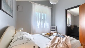 1 bedroom, free WiFi, bed sheets - Villa Ivona by Villas Guide (Medulin)