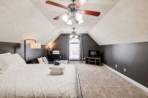 4 Schlafzimmer, Bügeleisen/Bügelbrett, WLAN, Bettwäsche