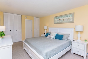 2 bedrooms, iron/ironing board, free WiFi, bed sheets - Oceanfront Building With Great Ocean and Bay Views (OCEAN OCEAN CITY)