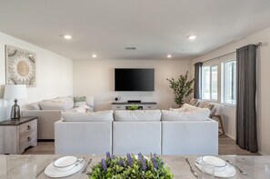 Smart TV, fireplace, table football, ping pong