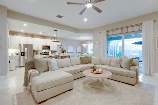 House (4 Bedrooms) | Interior