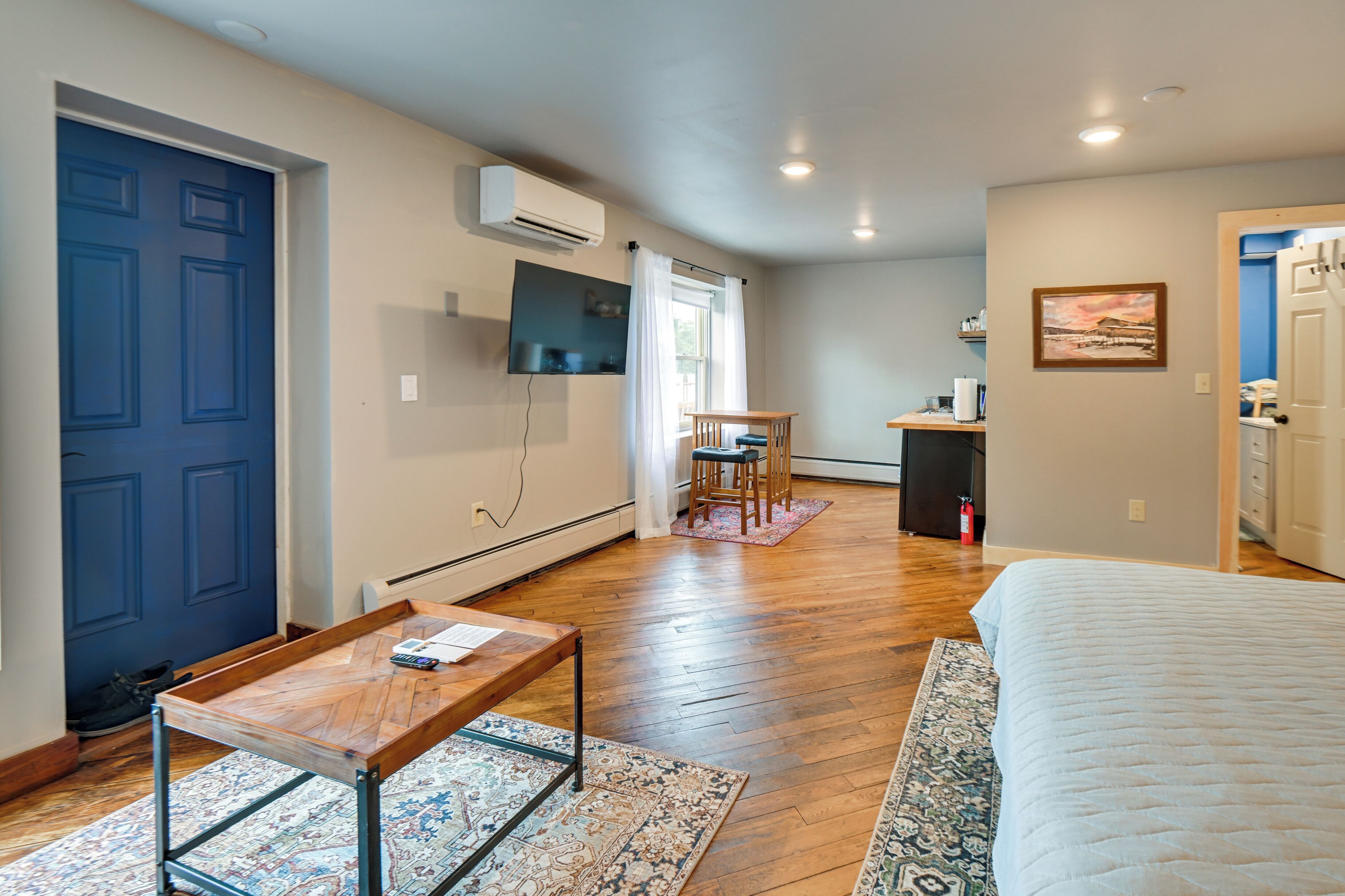 Apartment (0 Bedroom) | Interior