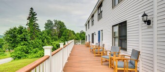 สตูดิโอที่อบอุ่นใจในเมอริเดธใกล้ทะเลสาบและใจกลางเมือง