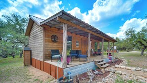 Unclassified image, 5 of 32, button - Cozy Cabin Hill Country Escape w/ Views (Johnson City)