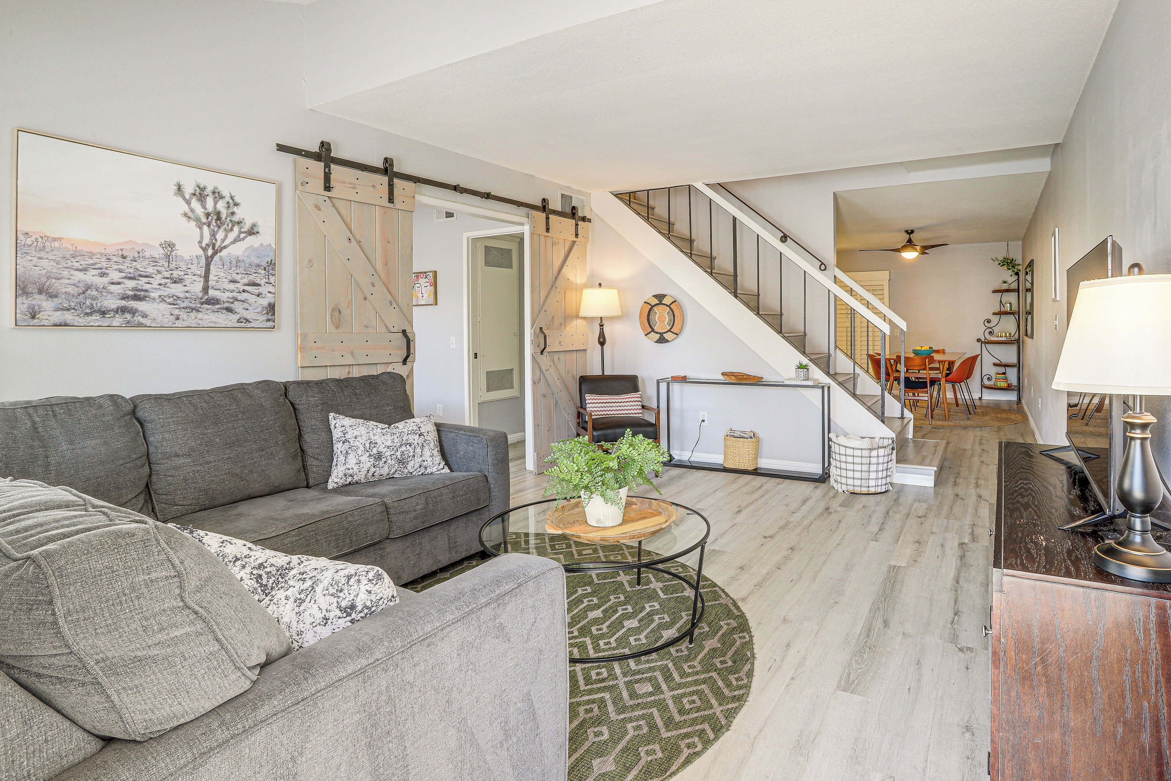 Apartment (4 Bedrooms) | Front of property