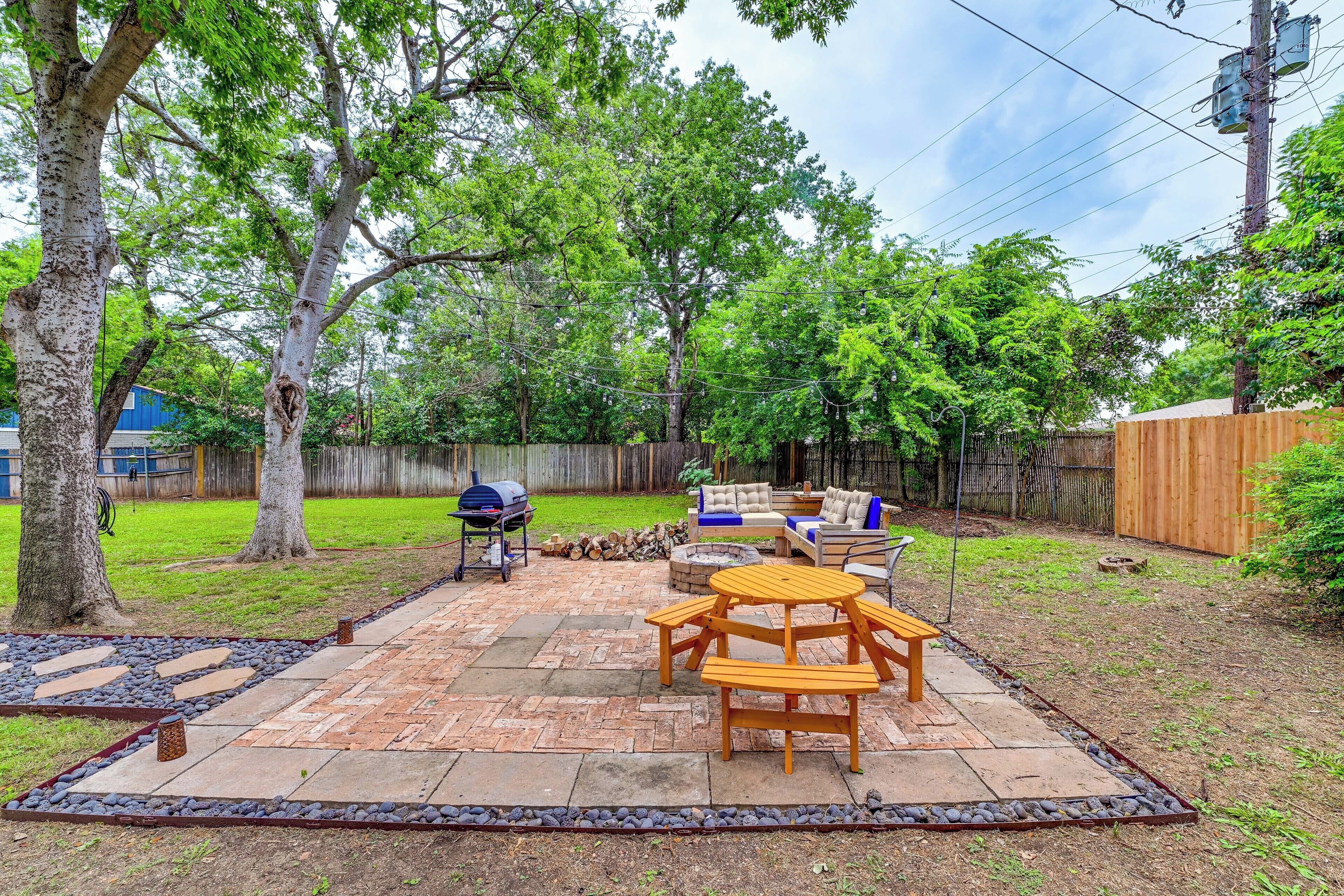 House (3 Bedrooms) | Front of property