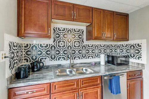 North Tonawanda Apartment ~ 11 Mi to Niagara Falls