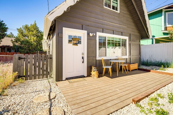 Exterior - Year-round Big Bear Retreat < 10 Mi to Lake & Ski! (Big Bear City)