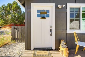 Exterior detail - Year-round Big Bear Retreat < 10 Mi to Lake & Ski! (Big Bear City)