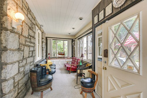 15 Mi to Seven Springs Resort: Somerset Home!