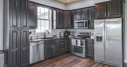 Sprawling Kentucky Getaway w/ Private Pool!