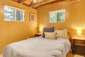 Cottage (2 Bedrooms) | Interior - Private Dock on Messalonskee Lake: Cozy Cottage! (Augusta)