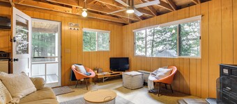 Private Dock on Messalonskee Lake: Cozy Cottage!