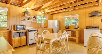Private Dock on Messalonskee Lake: Cozy Cottage!